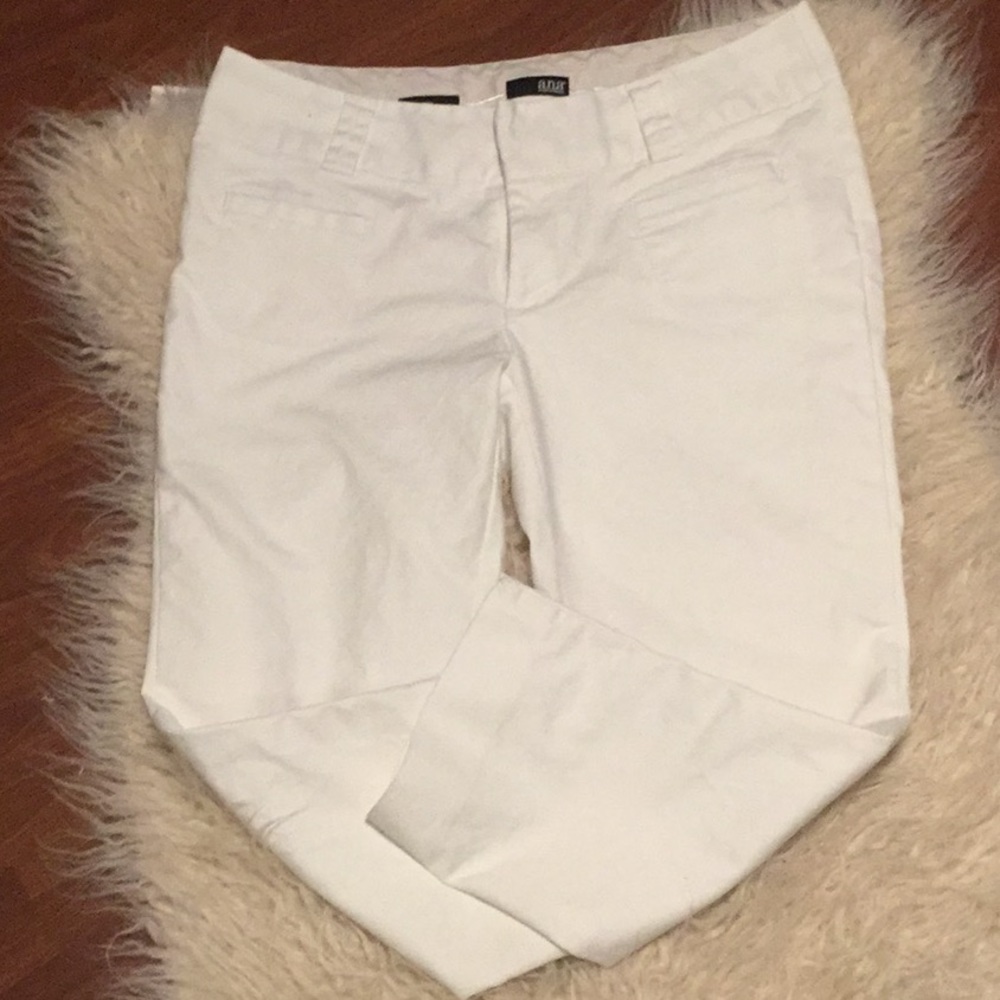 Crop white Capri slacks